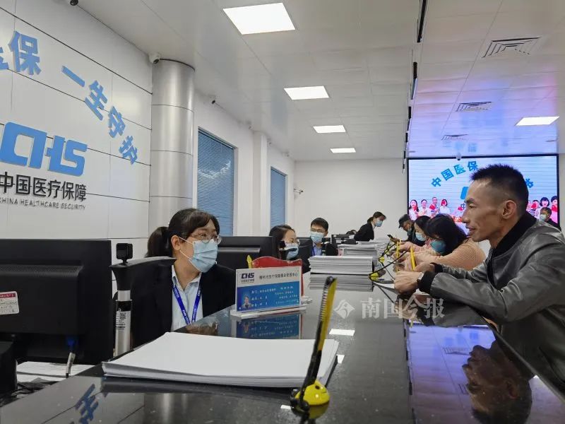 滑县最新柳州市医保换现金方法分析(最方便真实的滑县柳州医保卡换现金方法)