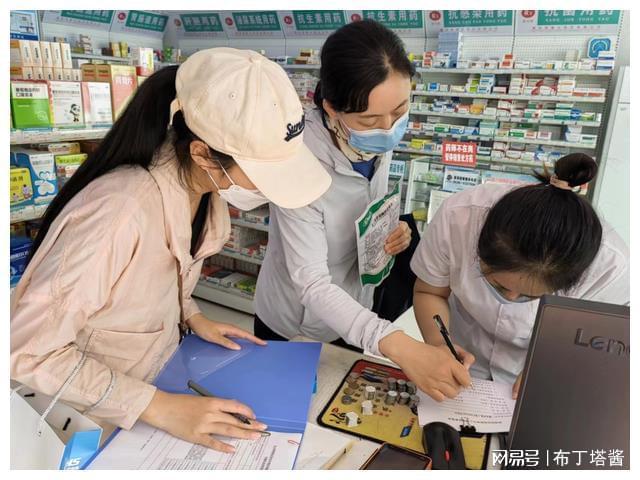 滑县最新小药店愿意套现的原因方法分析(最方便真实的滑县急用钱24小时套医保卡方法)
